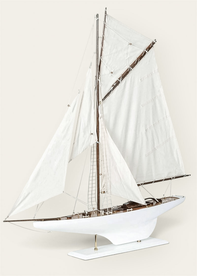 White Sail Yacht (Collection only)