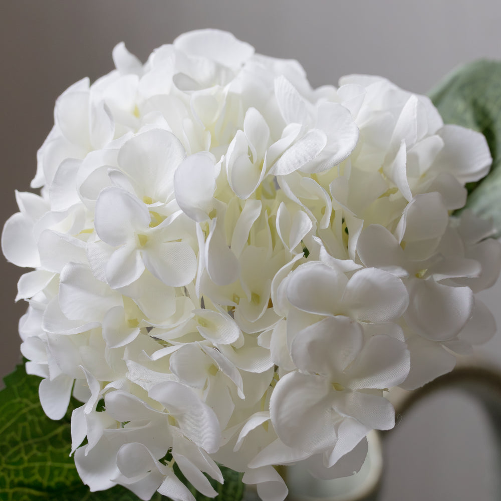 Faux Cream/White Hydrangea Stem