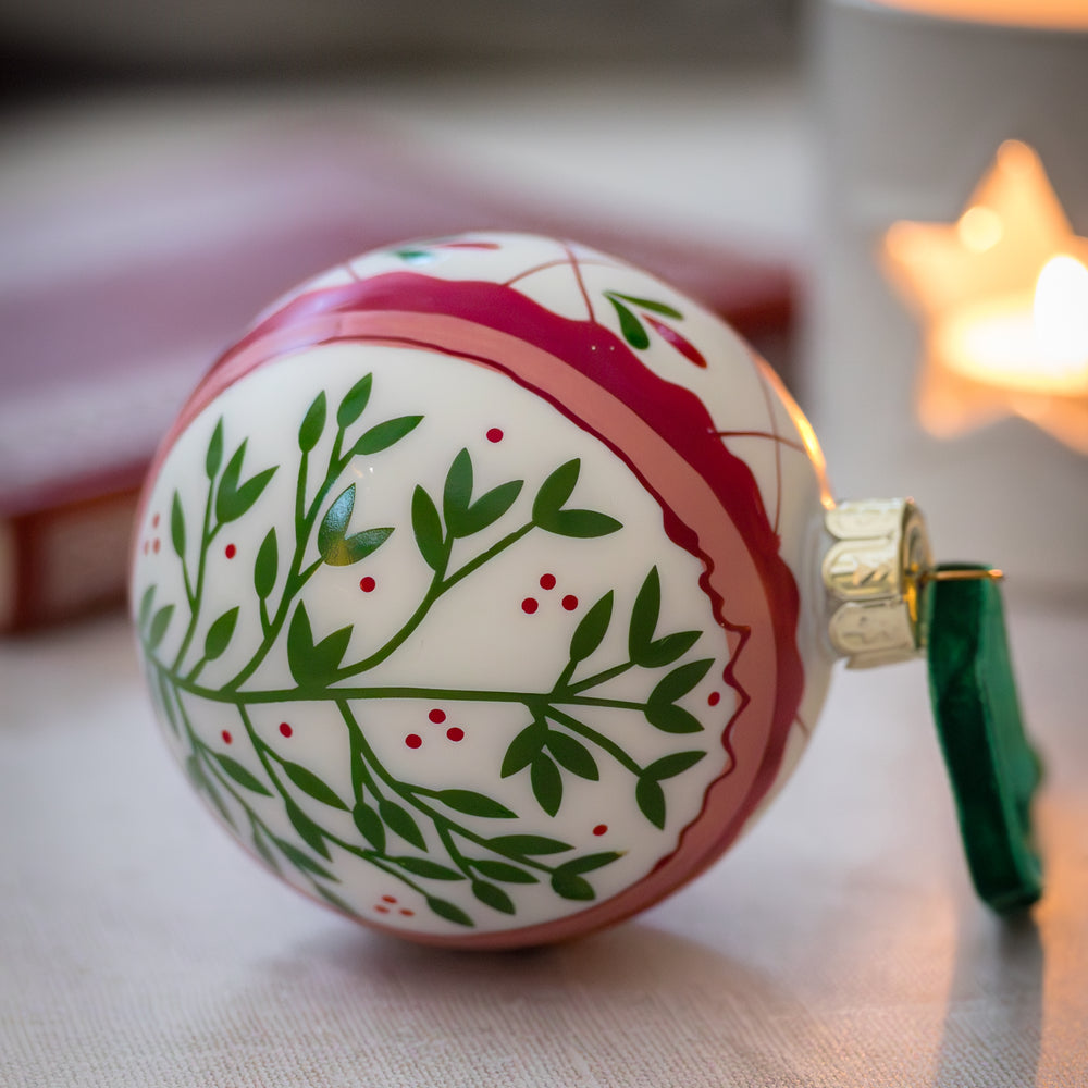 Holly and Ivy Bauble