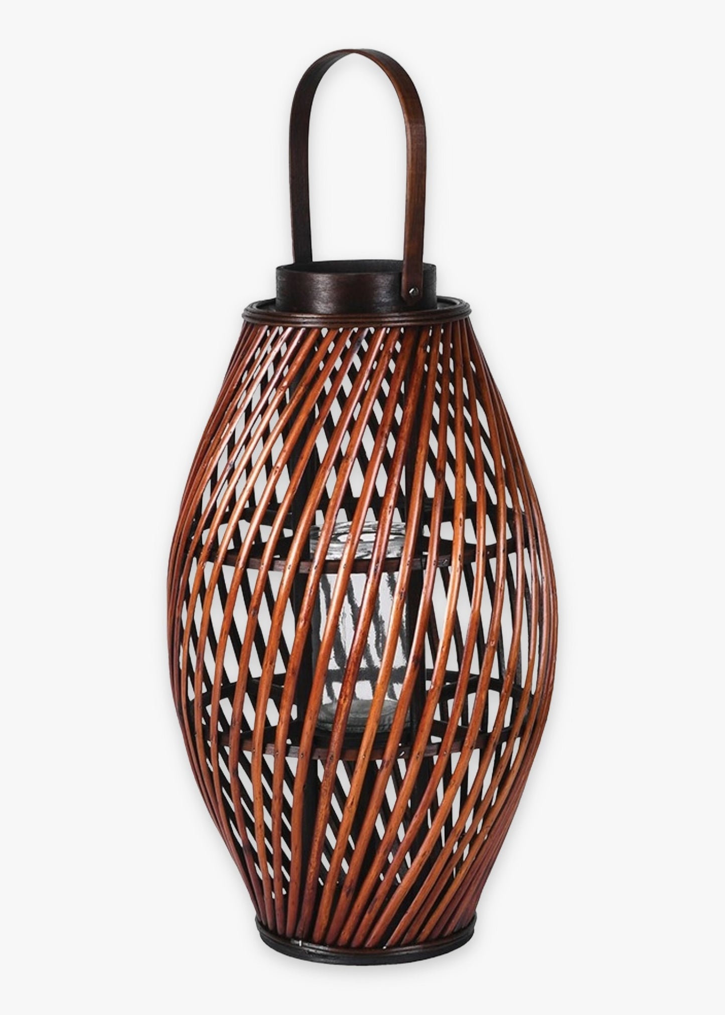 Woven willow lantern with a handle 