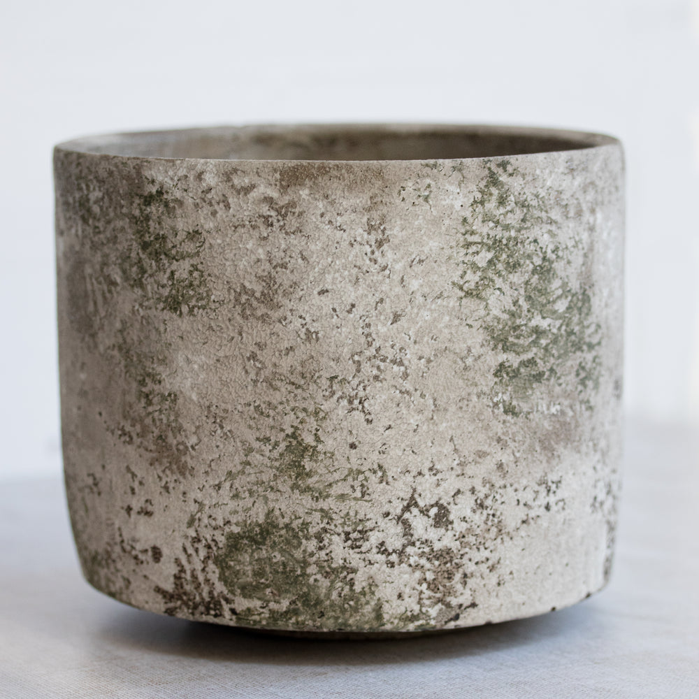 Levät Cement Pot