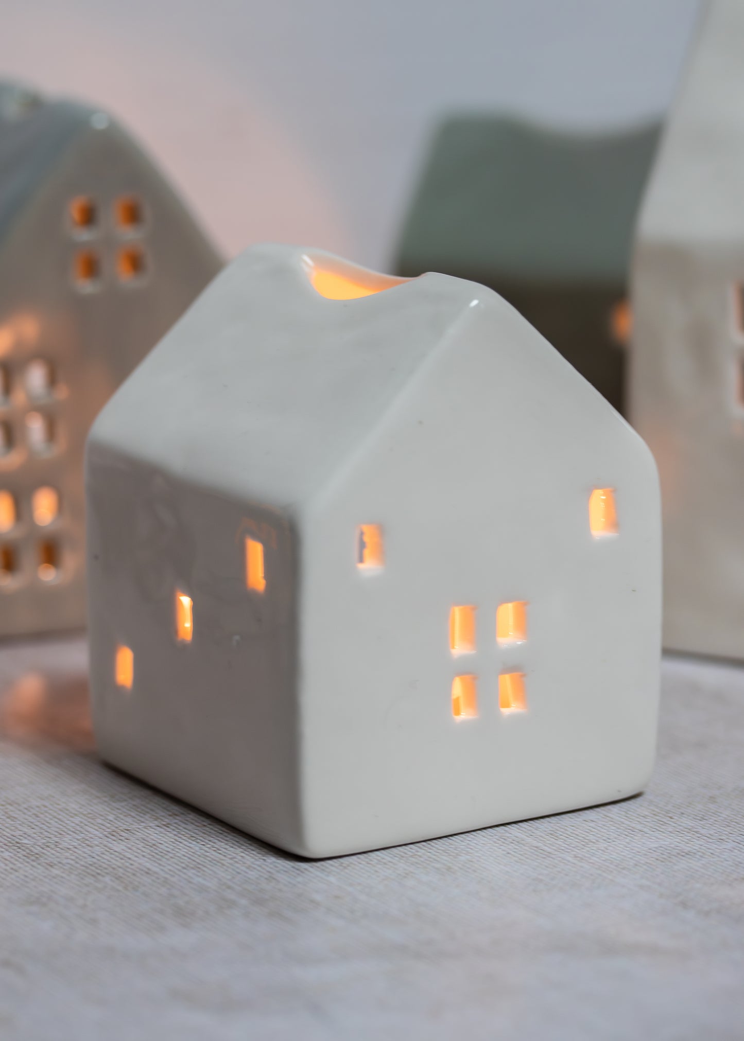 Mini Ceramic Tealight House