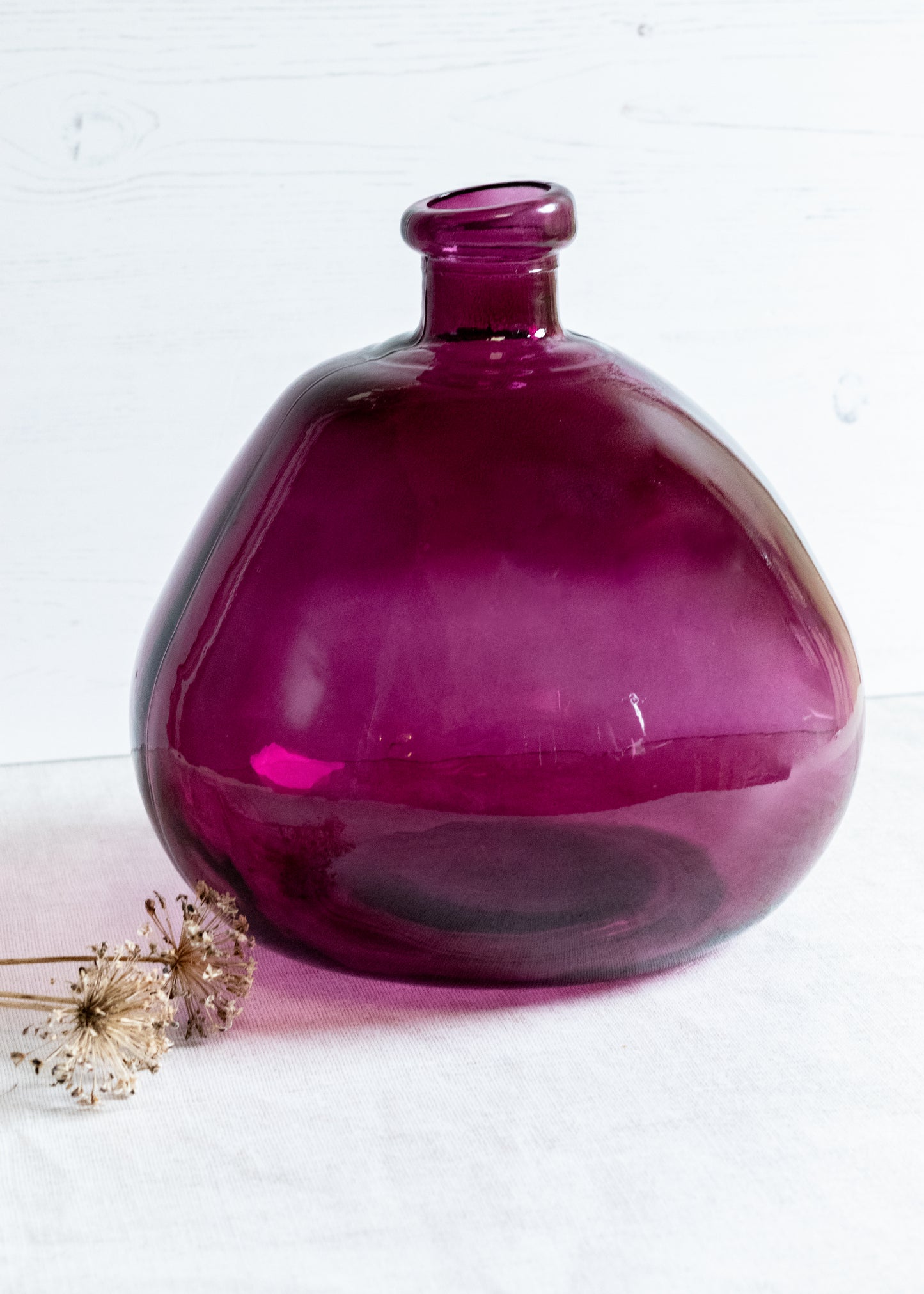 SIMPLICITY BLOWN GLASS VASE  - MULBERRY