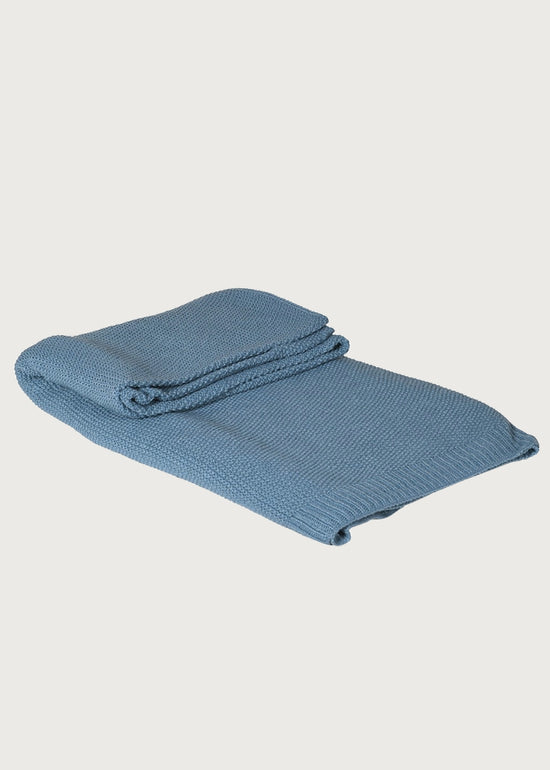Load image into Gallery viewer, Sea Blue Knitted Throw
