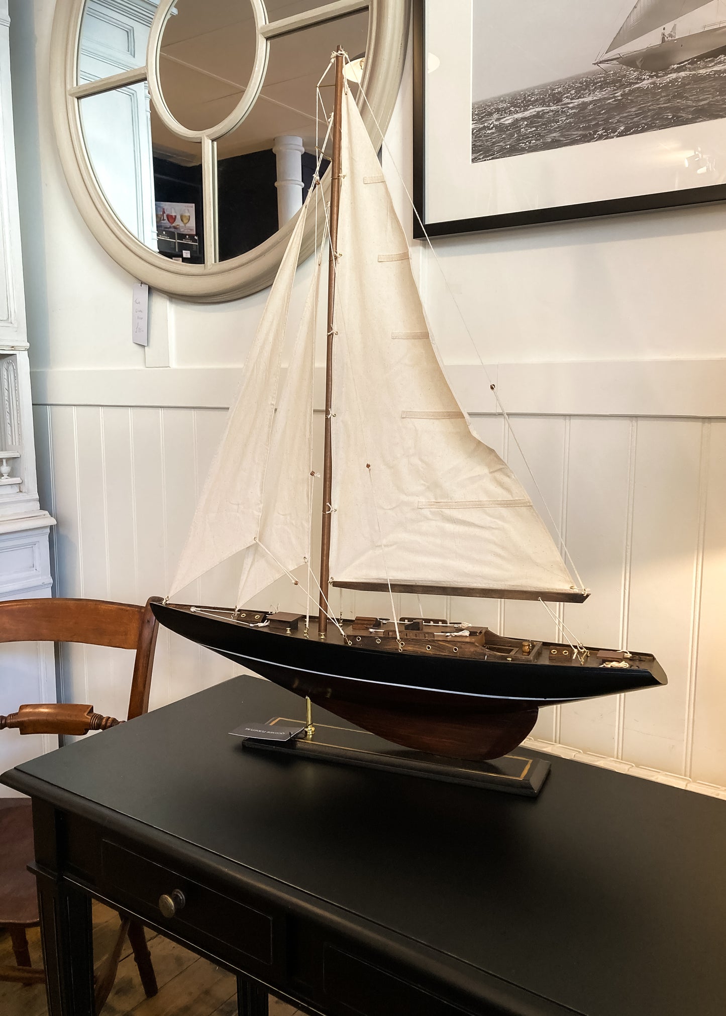 Load image into Gallery viewer, Model Sail Yacht
