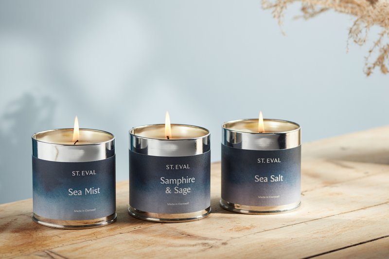 Load image into Gallery viewer, St Eval Sea Mist, Coastal Scented Candle Tin
